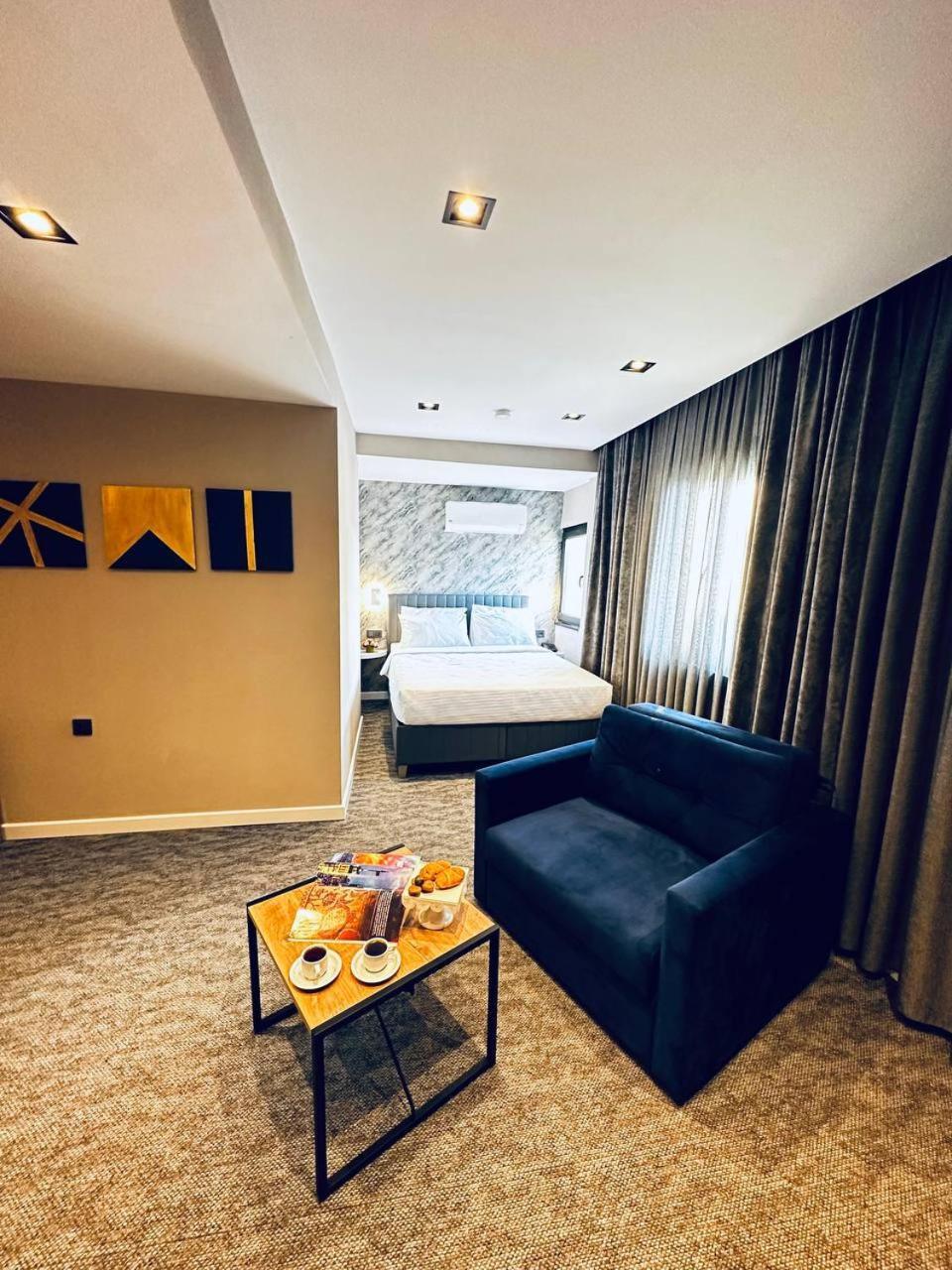 Taksim Rexxee Istanbul Istiklal Hotel Екстериор снимка