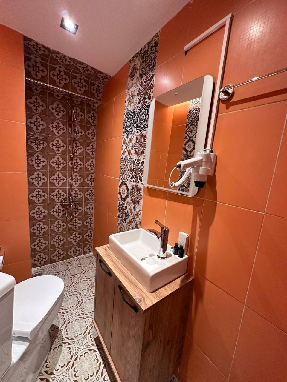 Taksim Rexxee Istanbul Istiklal Hotel Екстериор снимка